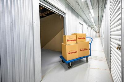 Storage Units at Safe Self Storage - Mississauga West - 2480 Argentia Road, Mississauga, ON
